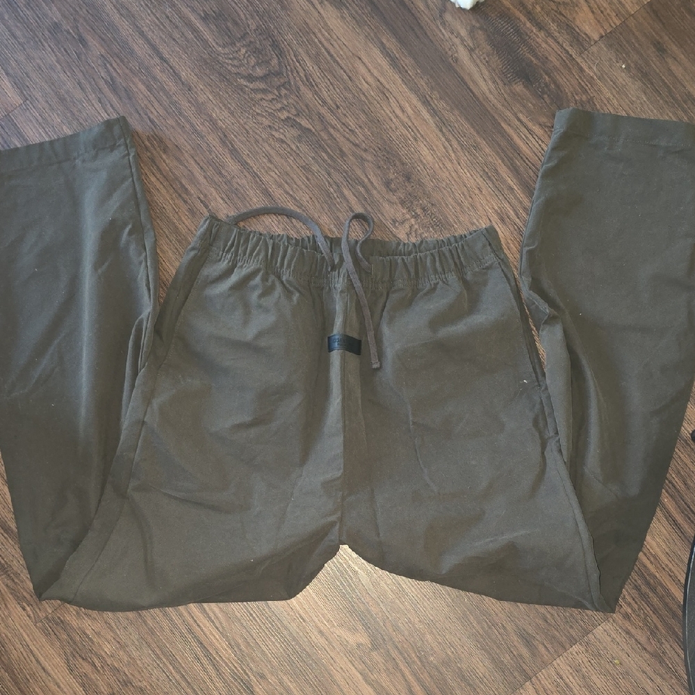 Essentials Women's Dark Brown Wide Leg Trouser